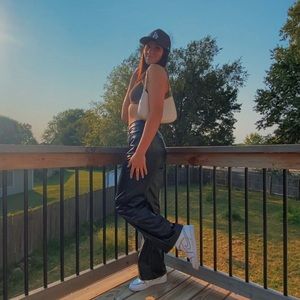 Meet your Posher, Savanna